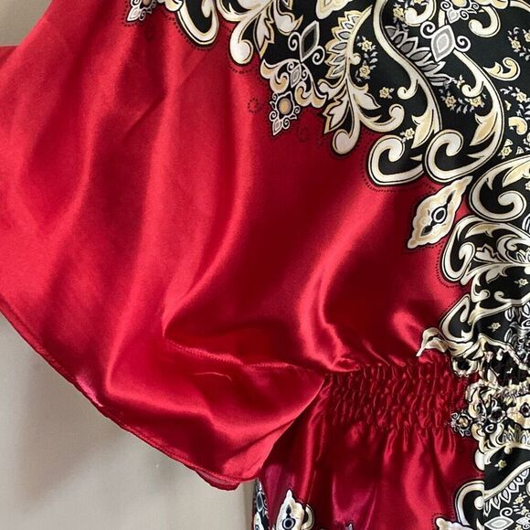 🔥3/$20🔥 HeartSoul satin printed peplum blouse size M - Picture 6 of 11